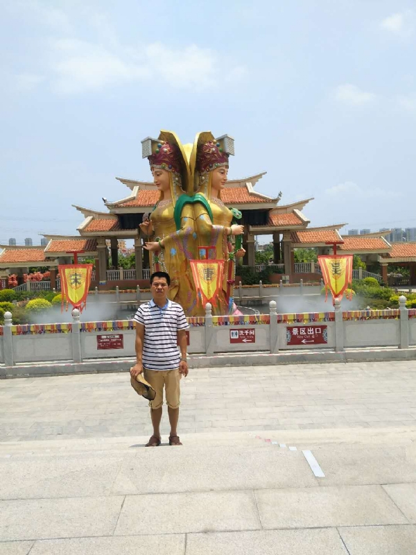 傻郭靖的第一张照片--厦门认干亲服务网