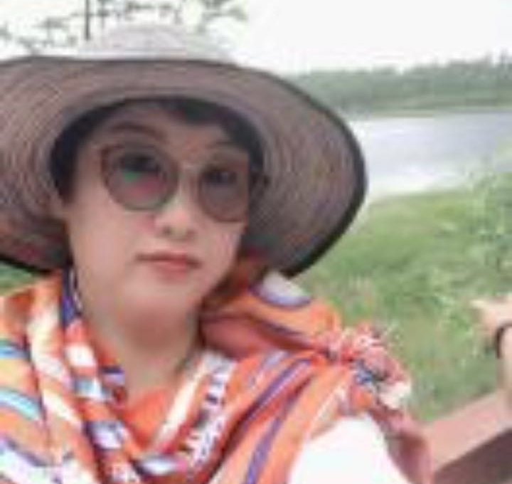 华姐的第二张照片--厦门认干亲服务网