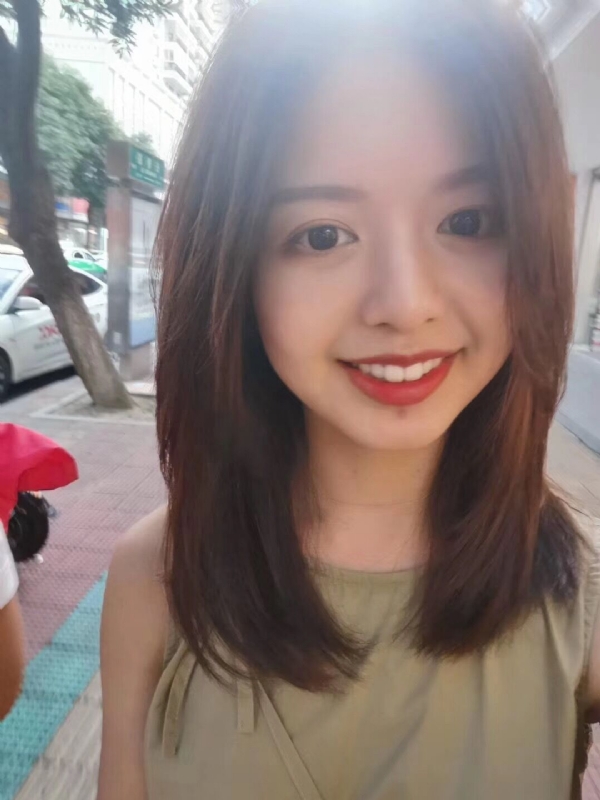 无处安放的大长腿的第一张照片--厦门认干亲服务网