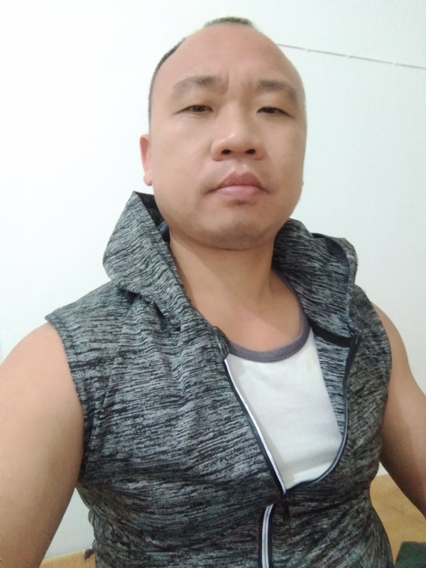 whm的第一张照片--厦门认干亲服务网