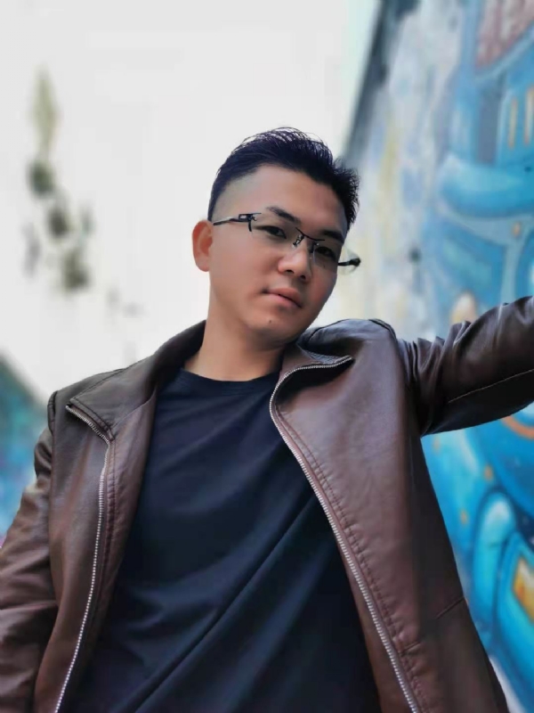 清歌曼舞的第一张照片--厦门认干亲服务网