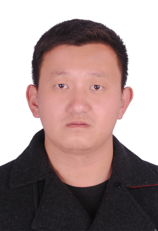 吴痕的第一张照片--厦门认干亲服务网