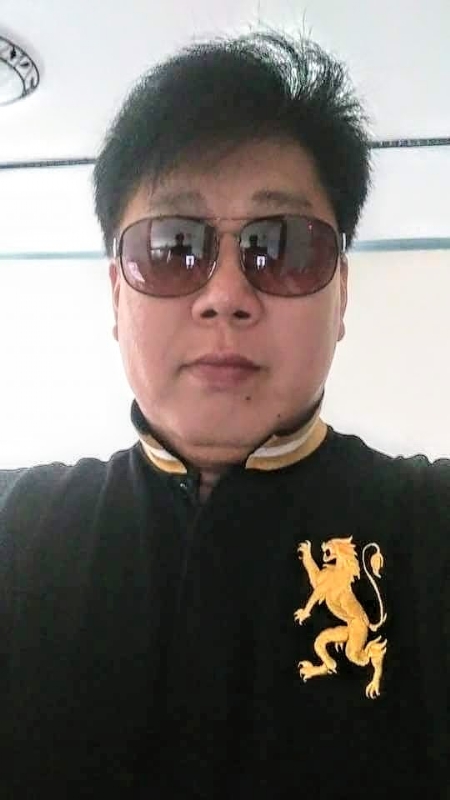 含笑半步癲的第三张照片--厦门认干亲服务网