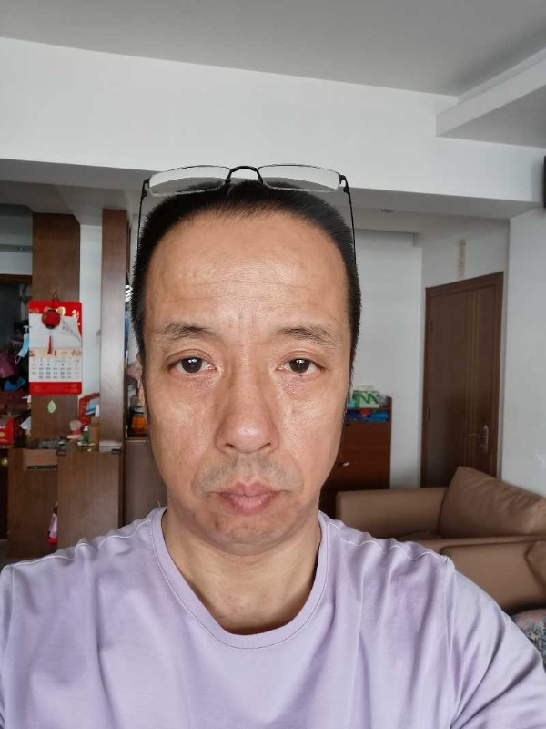 萨博的第一张照片--厦门认干亲服务网